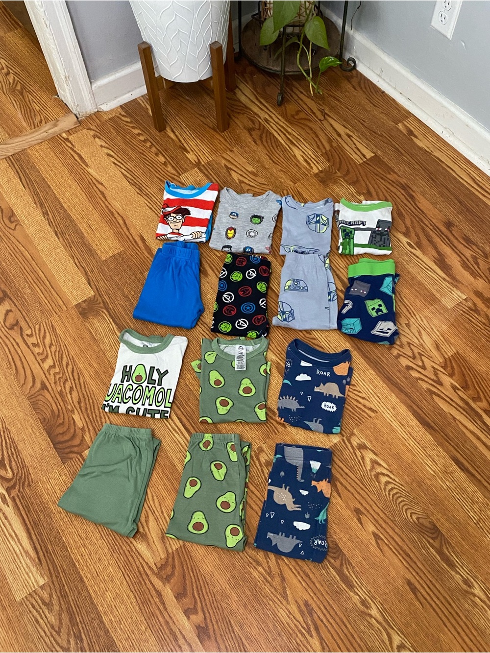 Boys 4T pajamas set bundle of 7 set 14 pcs smoke free pet free